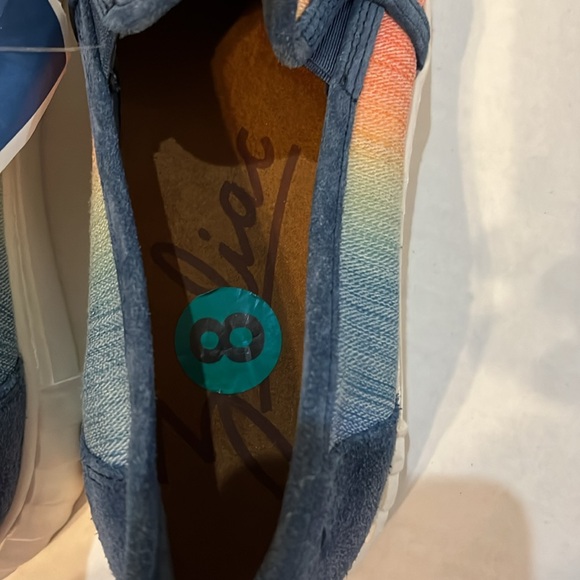 Ladies slip on casual shoes Zodiac Size 8 NWT - Picture 4 of 5